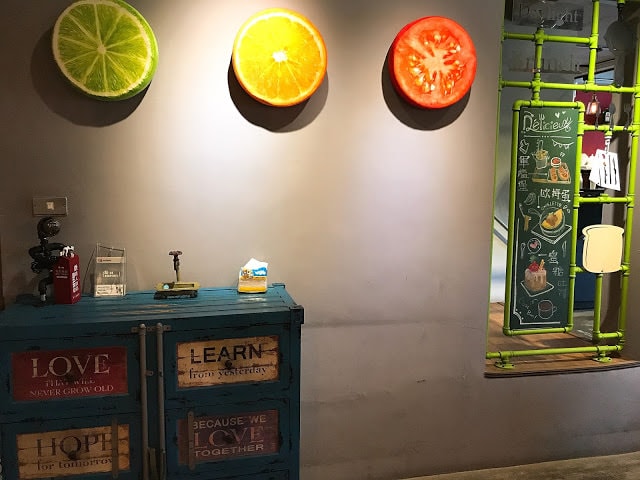 20251002-dt3w7 20251002-dt3w7