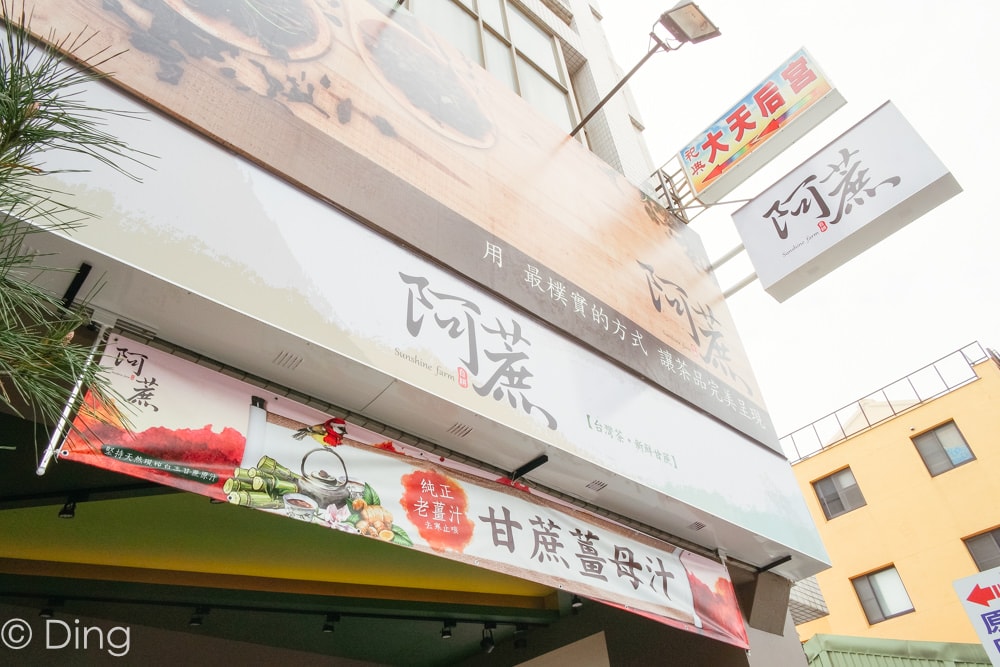 20251002-qwhx9 20251002-qwhx9