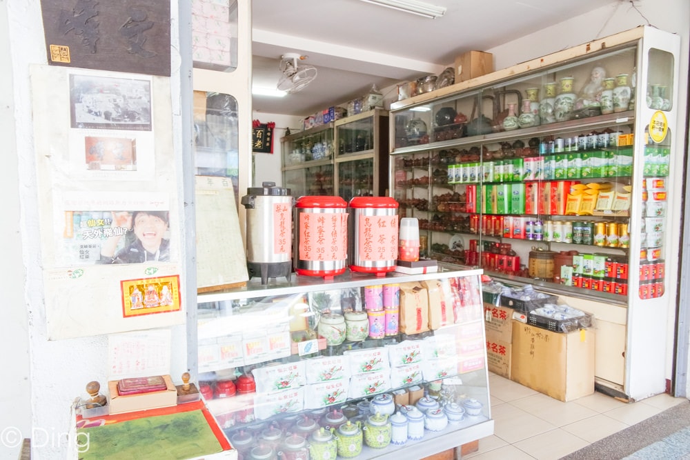 20251002-e3vj9 20251002-e3vj9