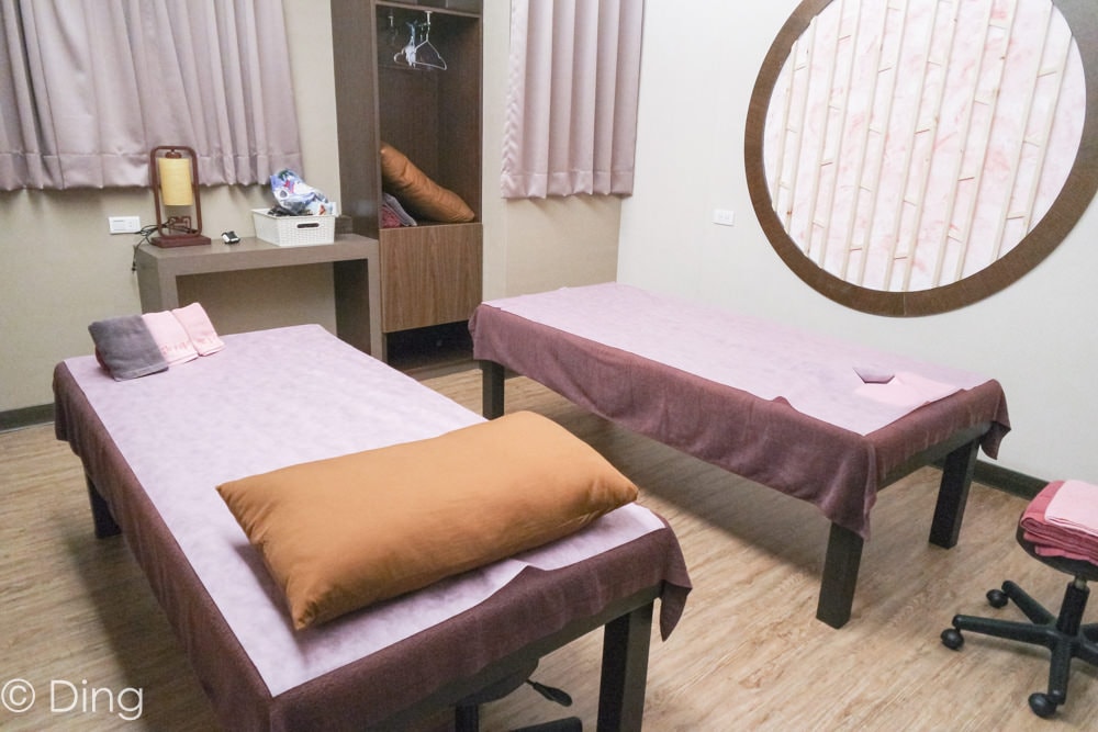 20251002-gs9jz 20251002-gs9jz