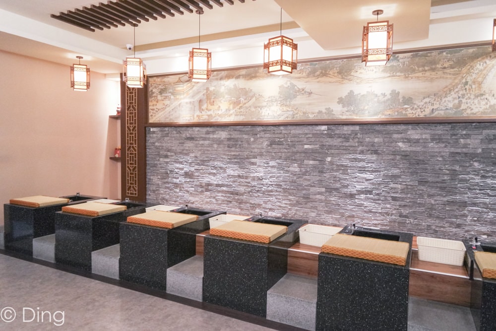 20251002-kwbx5 20251002-kwbx5