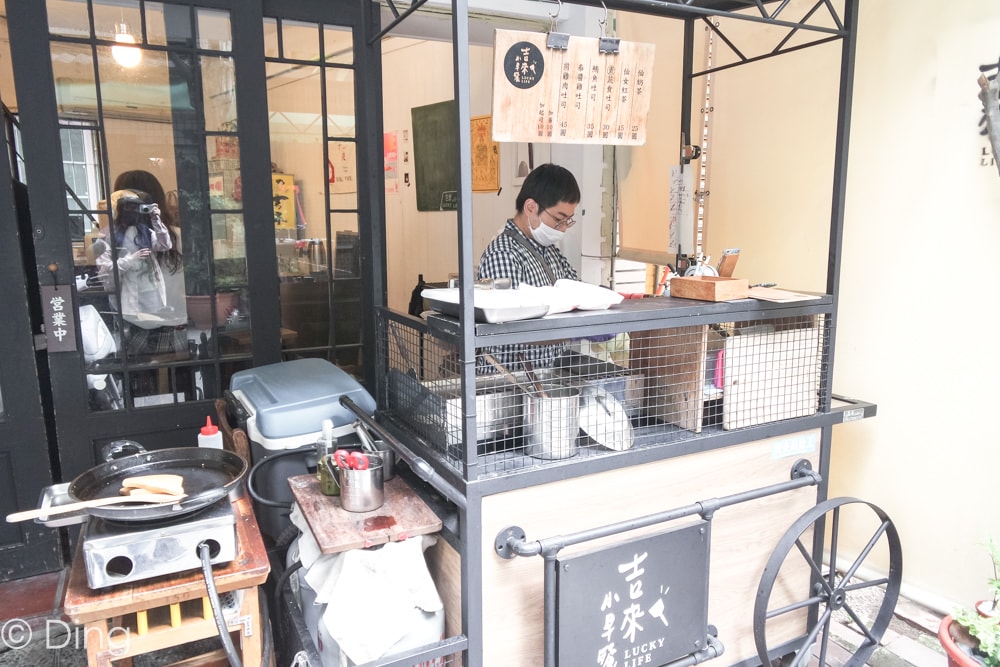 20251002-vdnea 20251002-vdnea