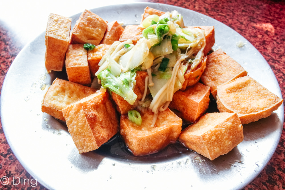 【台南美食】東區青年路手工製麵『江西風味外省麵』，特別的日式鍋渣、大份量CP值高麵食。