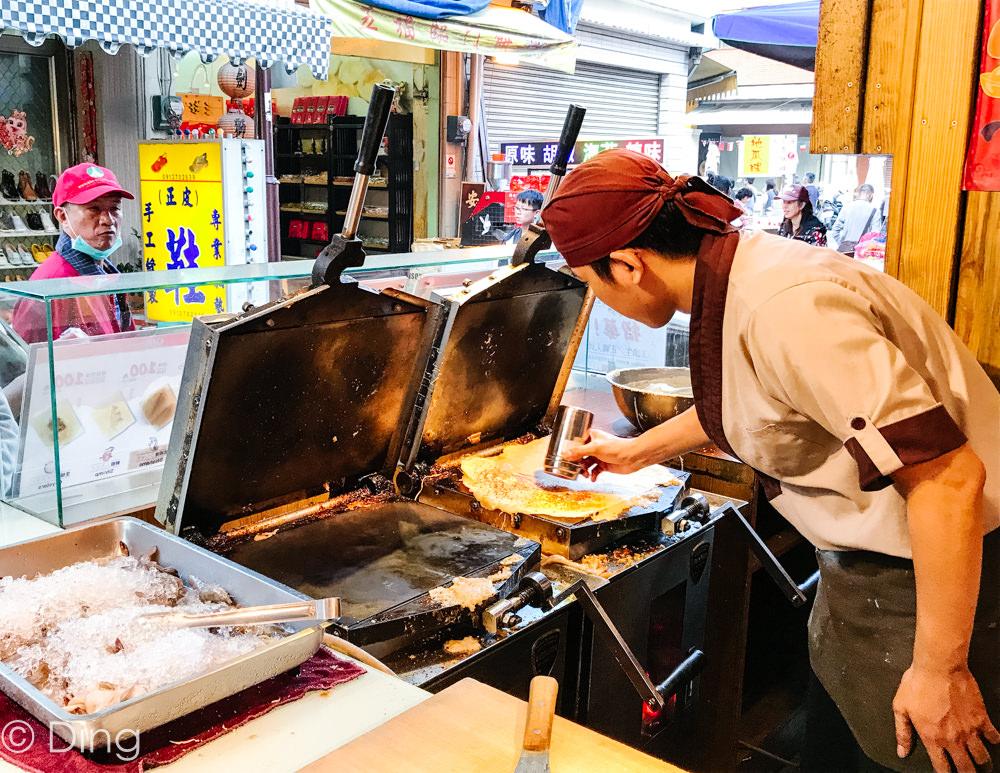 【台南安平美食】安平老街可以買到台南伴手禮，御鮮屋有現做日本才有的大手燒（化石燒），要吃扇貝、章魚、鮮蝦都有！