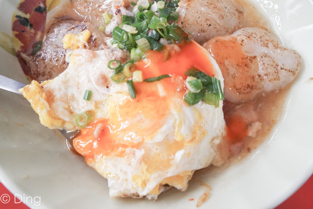 【台南永康美食】永康三王廟大灣肉粿，饕客從小吃到大獨特隱藏版肉粿。