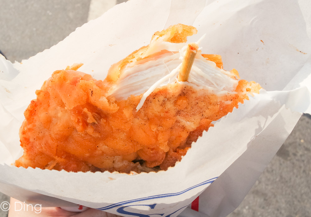 彰化鹿港美食 排隊也要吃，佛心價格皮脆多汁雞排跟炸物！在地人不想説的私藏名單「馨雞財」。