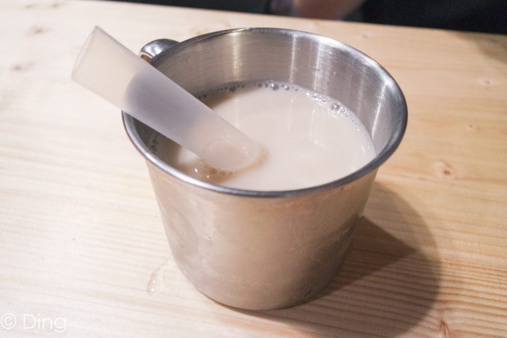 台南仁德美食 「19號倉庫鐵板牛排仁德店」，種類多大份量排餐，沙拉吧吃到飽，想吃雙拼系列、戰斧牛排就來吧！