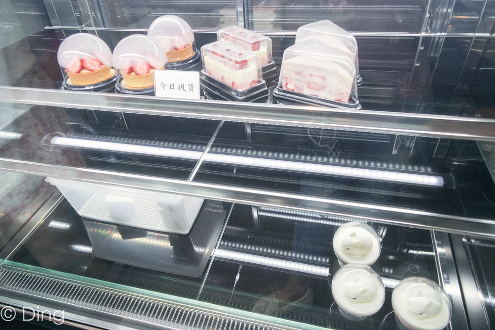 台南北區甜點推薦 全預約制千層蛋糕，假日限定營業下午茶「Studio　 io design」，已推出草莓千層及草莓塔囉！