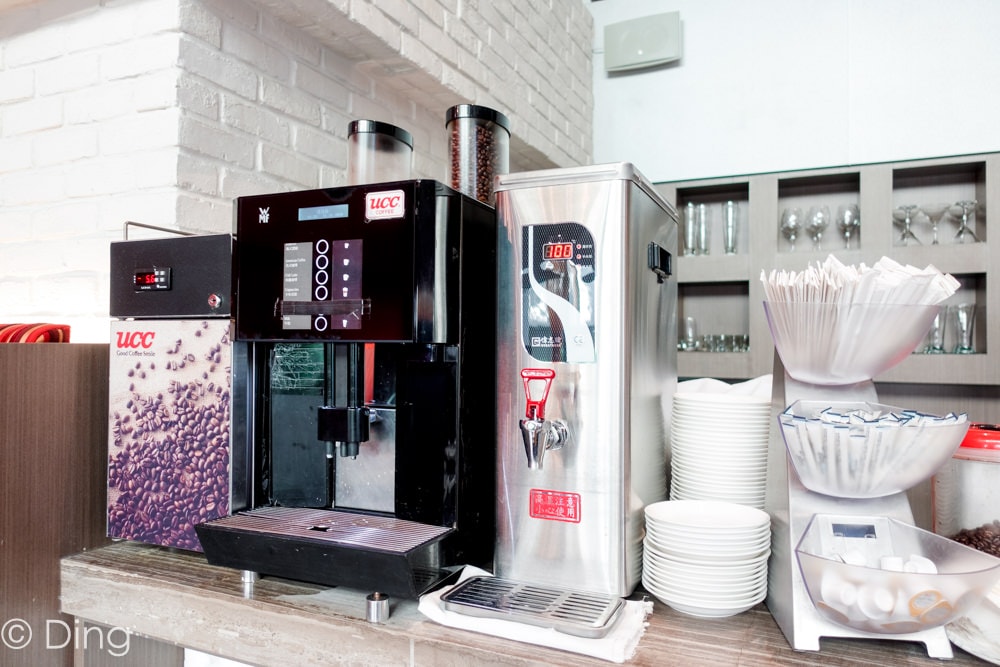 20251002-bn9ka 20251002-bn9ka