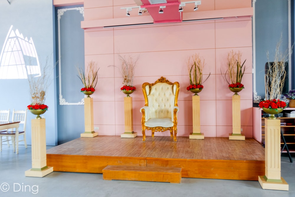 20251002-e9poo 20251002-e9poo