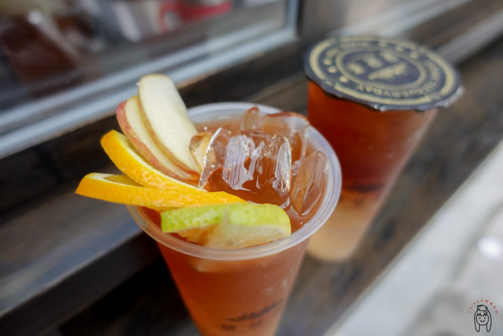 20251002-ak3uf 20251002-ak3uf