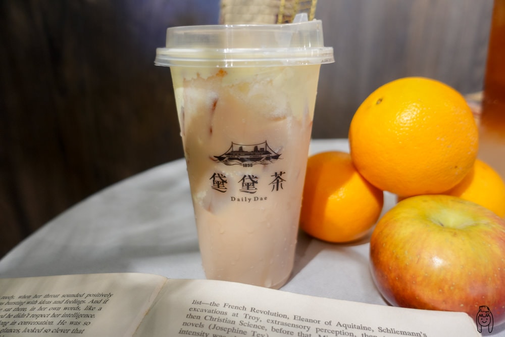 20251002-m0nrv 20251002-m0nrv