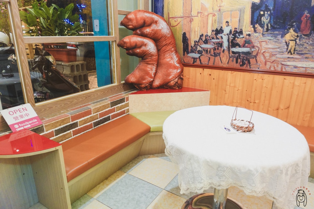 20251002-y42yg 20251002-y42yg