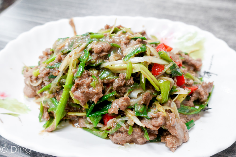 台南東區宵夜｜(薛)岡山羊肉，位於東門路，營業至凌晨一點，可免費加湯！團體聚餐推薦吃羊肉爐。