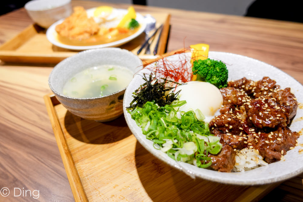 台南中西區美食 台式居酒屋「米花飲食店」，擁有特色丼飯、咖哩飯，吃過還想要回訪！