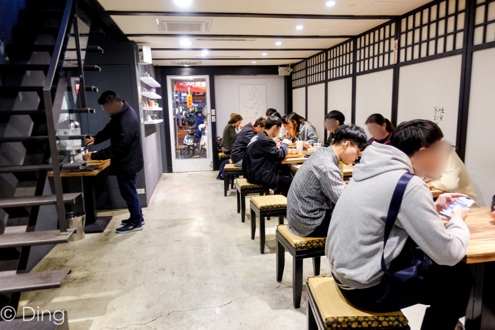 台南中西區美食 台式居酒屋「米花飲食店」，擁有特色丼飯、咖哩飯，吃過還想要回訪！