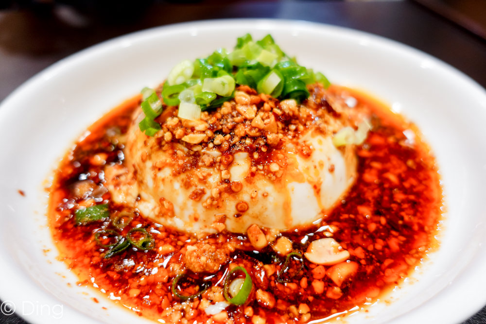 台南永康 中華路「王靜砂鍋土豆粉」，你絕對沒吃過的中國特色小吃，讓人好想一吃再吃！