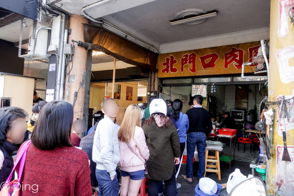 彰化美食 民生路「北門口肉圓」，難以抗拒的酥脆軟Ｑ肉圓，彰化超人氣肉圓之一。