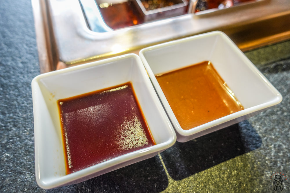 台中火鍋 瓦庫麻辣鍋，又麻又辣的道地麻辣鍋，搭配新鮮食材及噱頭十足打卡點，味蕾跟視覺一次滿足！