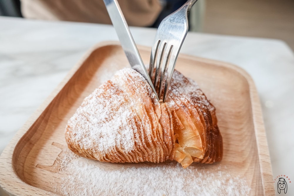 20251002-k9ta4 20251002-k9ta4