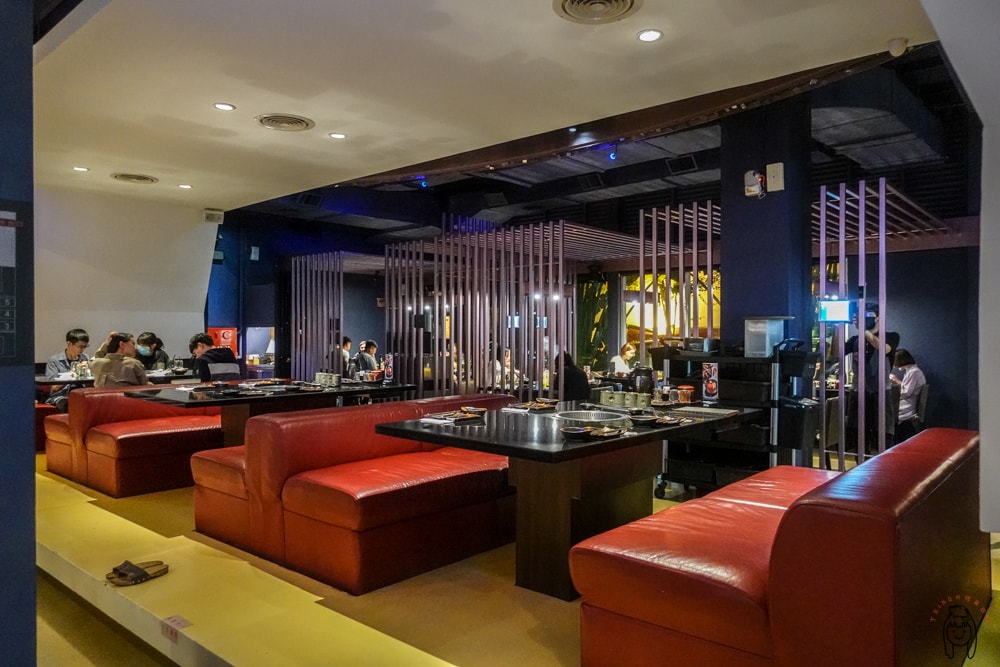 20251002-4rlzo 20251002-4rlzo