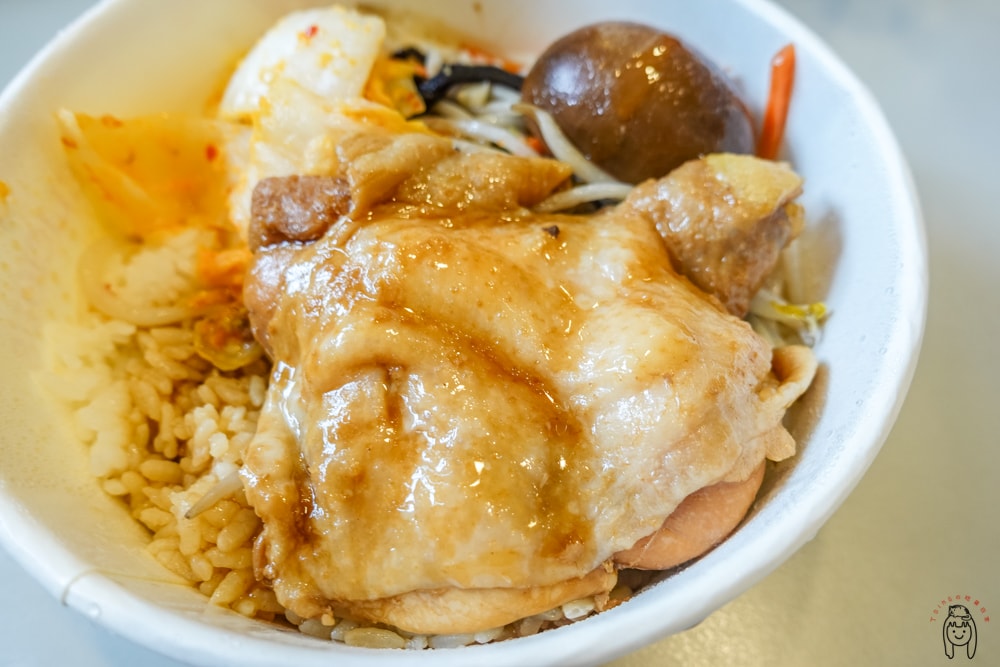 20251002-c6184 20251002-c6184