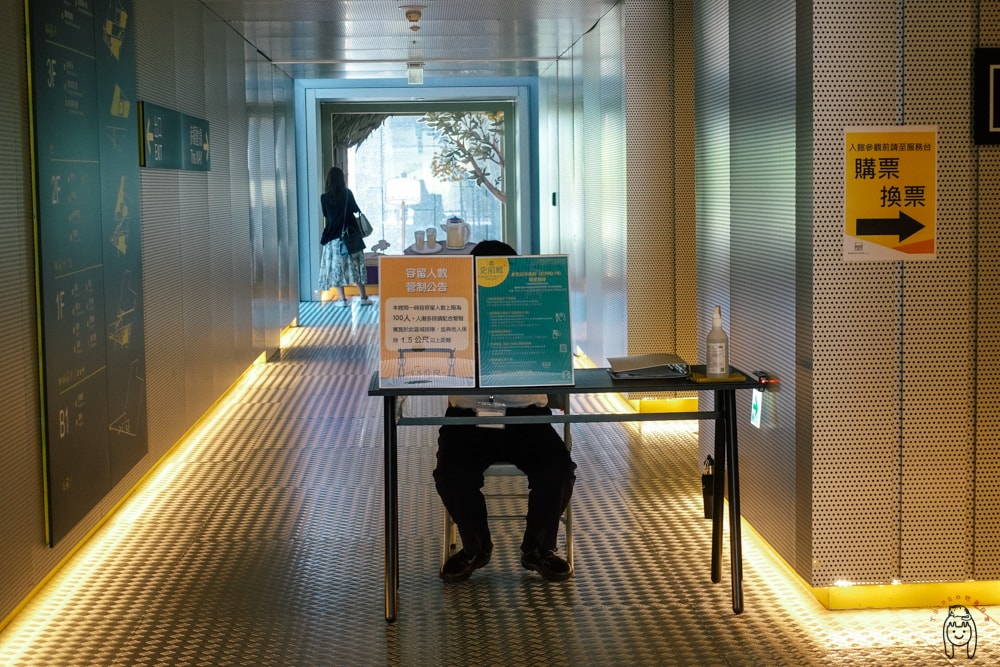 20251002-e6x8k 20251002-e6x8k