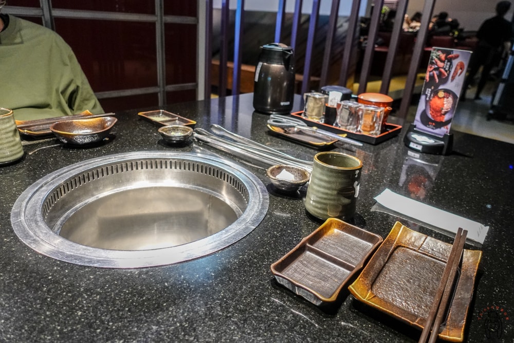 20251002-pmkx5 20251002-pmkx5