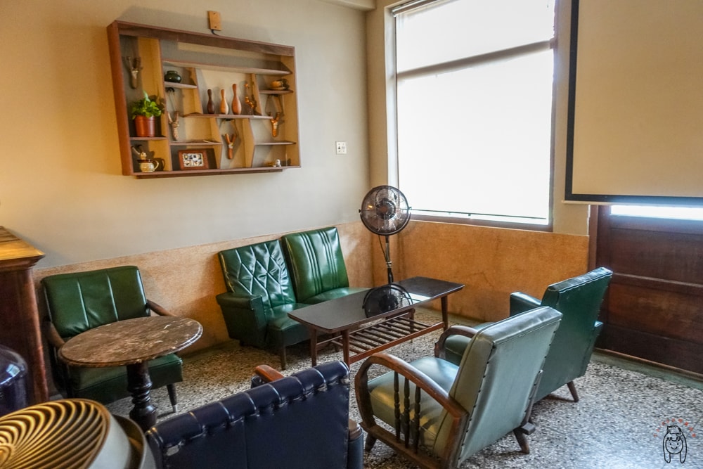 20251002-0l94j 20251002-0l94j