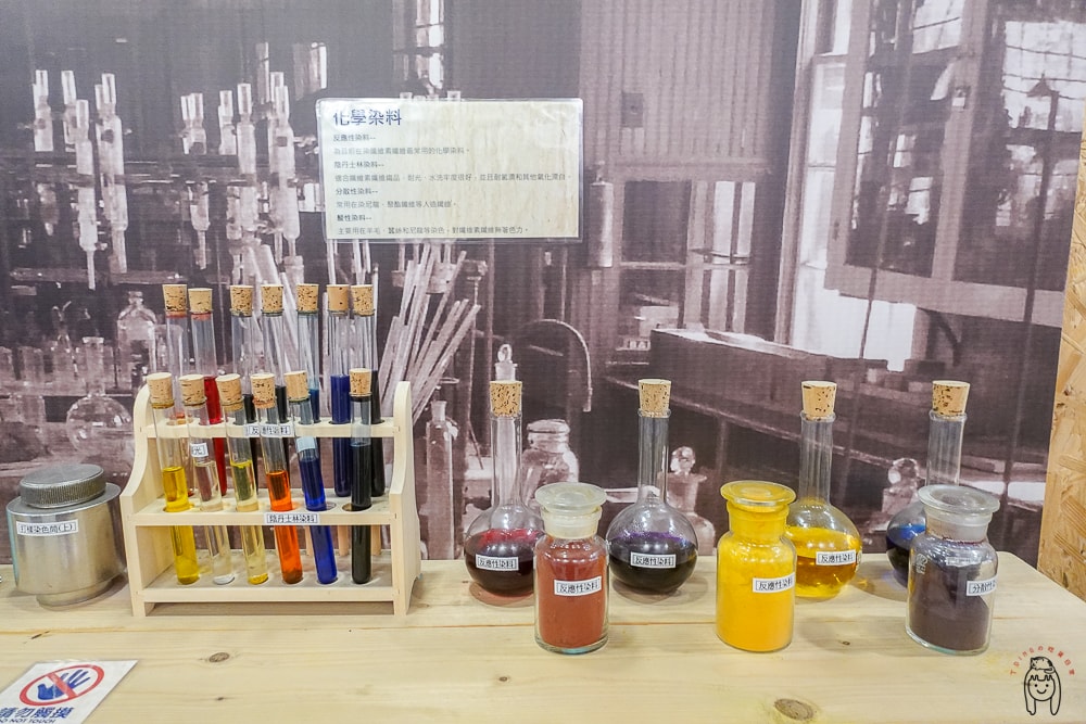 20251002-4vw7v 20251002-4vw7v