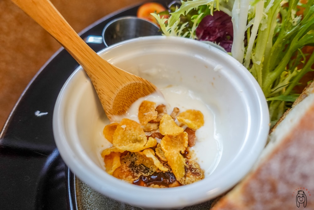 20251002-ay31p 20251002-ay31p