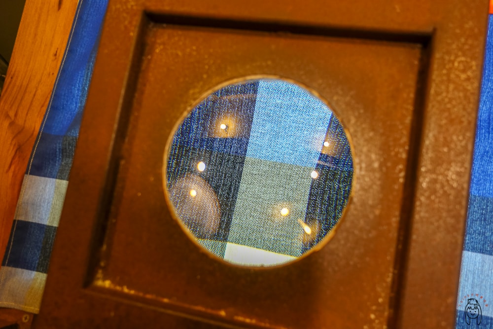 20251002-uqnbl 20251002-uqnbl