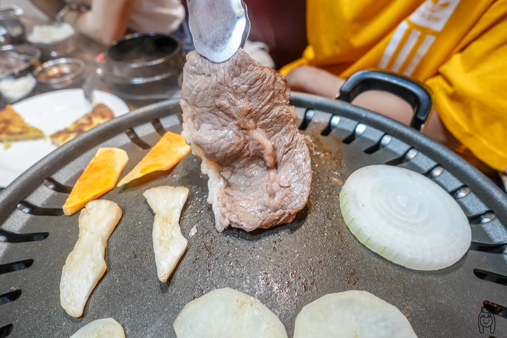 20251002-y4rf5 20251002-y4rf5