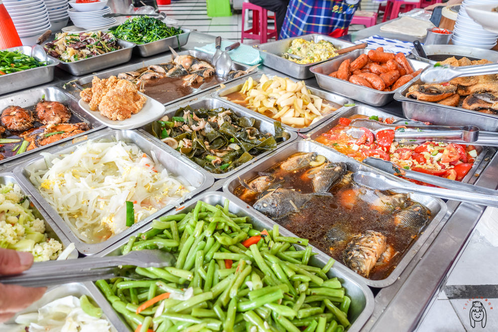 台南學甲必吃美食 學甲虱目魚粥老店，在地人最愛CP值高的美食，來這裡可輕鬆解決三餐喔！