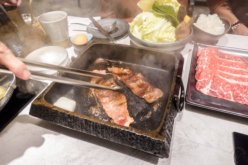 台南中西區火鍋 有你真好火鍋沙龍，位於民生路，適合聚餐極富質感火鍋店，還有多種簡單卻美味的湯底及食材等著你！