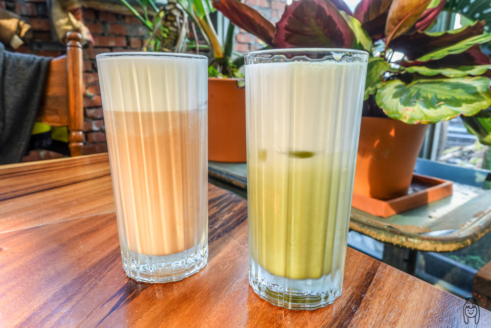 台南早午餐 正興街「花樓三店Follow Coffee lll」 ，必訪的網美早午餐店，在充滿綠意的玻璃屋享用義大利麵、甜點吧！