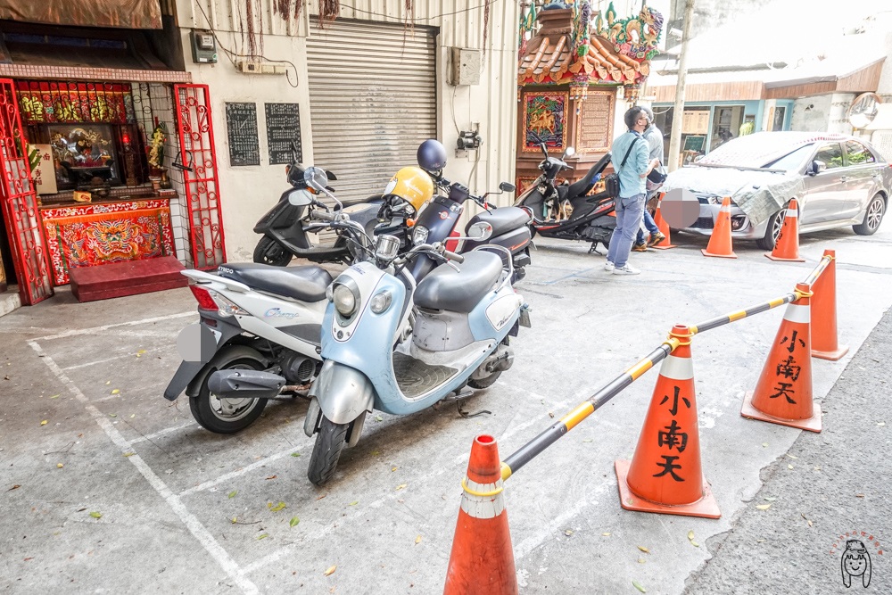 台南中西區早午餐 龍百貨，隱藏民權路巷弄內，以恐龍為主題早午餐，讓恐龍陪你吃美味早午餐！