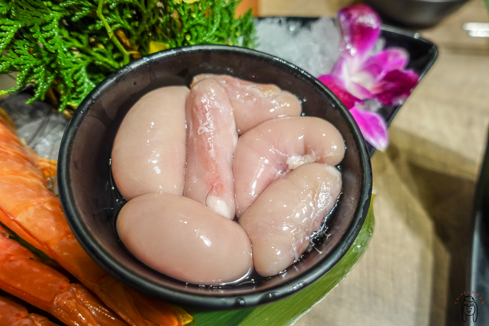 台南東區吃到飽 | 新馬辣經典麻辣鍋南紡店，台南麻辣鍋吃到飽，多種肉品、海鮮，哈根達斯通通無限吃！