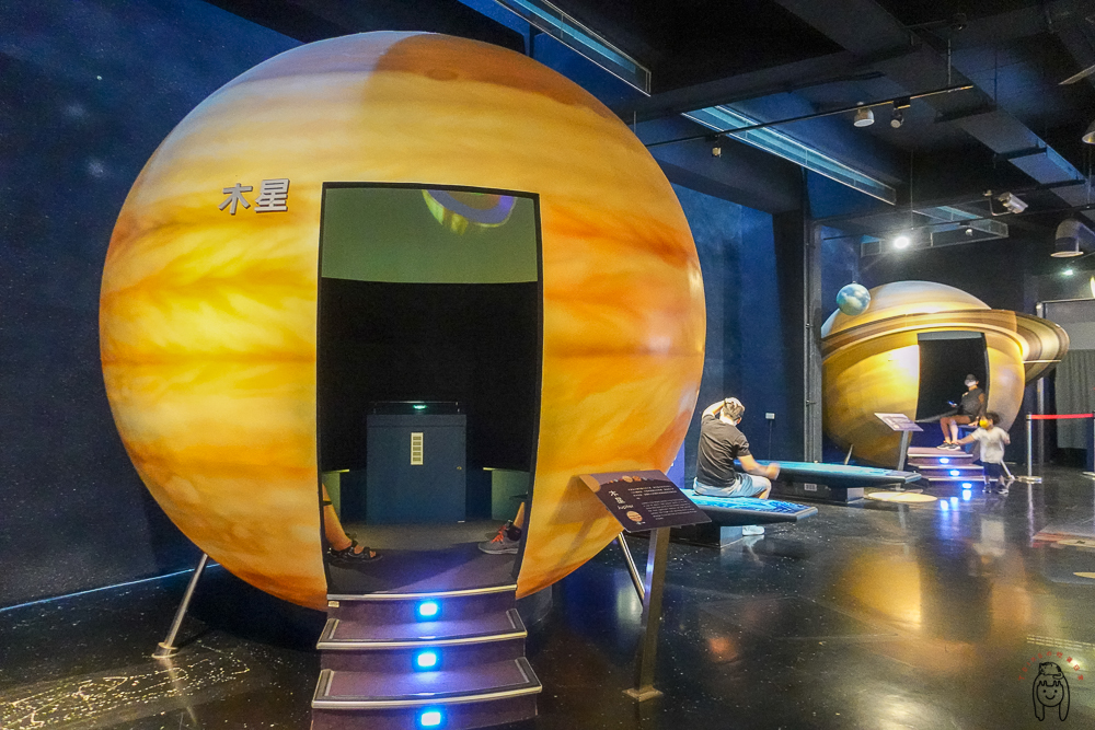 台南景點｜南瀛天文館，全台唯一可夜間星空導覽天文館，有寓教於樂的豐富特展、互動性遊戲，適合安排親子一日遊！