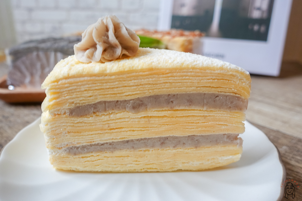 台南安平甜點｜小鹿手作千層，隱藏版高CP值千層蛋糕，專售7吋整顆千層、綜合千層，適合當生日蛋糕喔！