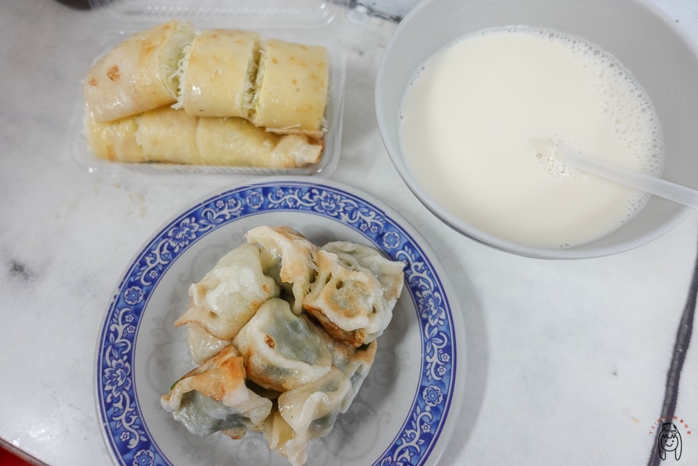 20251002-lvngu 20251002-lvngu