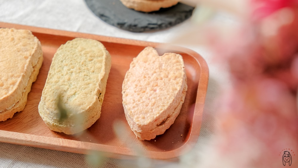 20251002-j02mp 20251002-j02mp