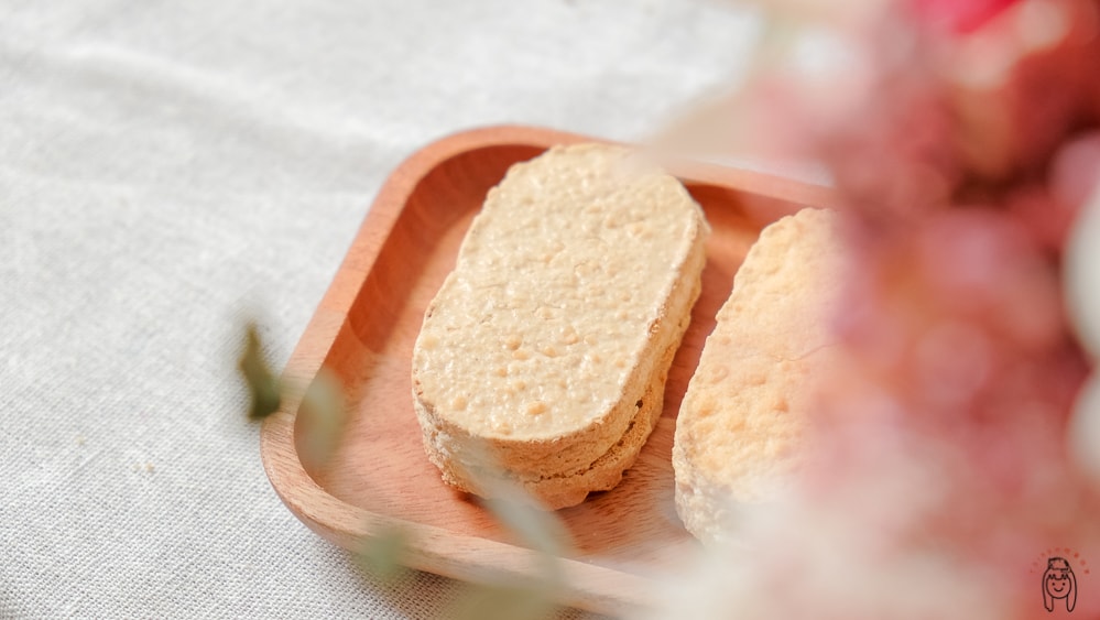 20251002-ttq0n 20251002-ttq0n