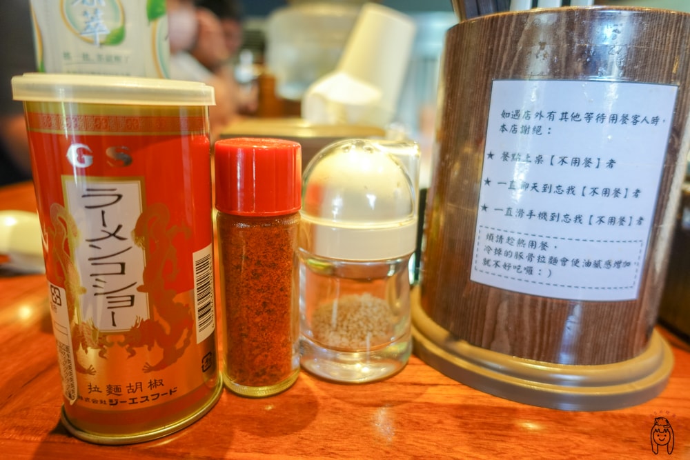 20251002-78p4h 20251002-78p4h