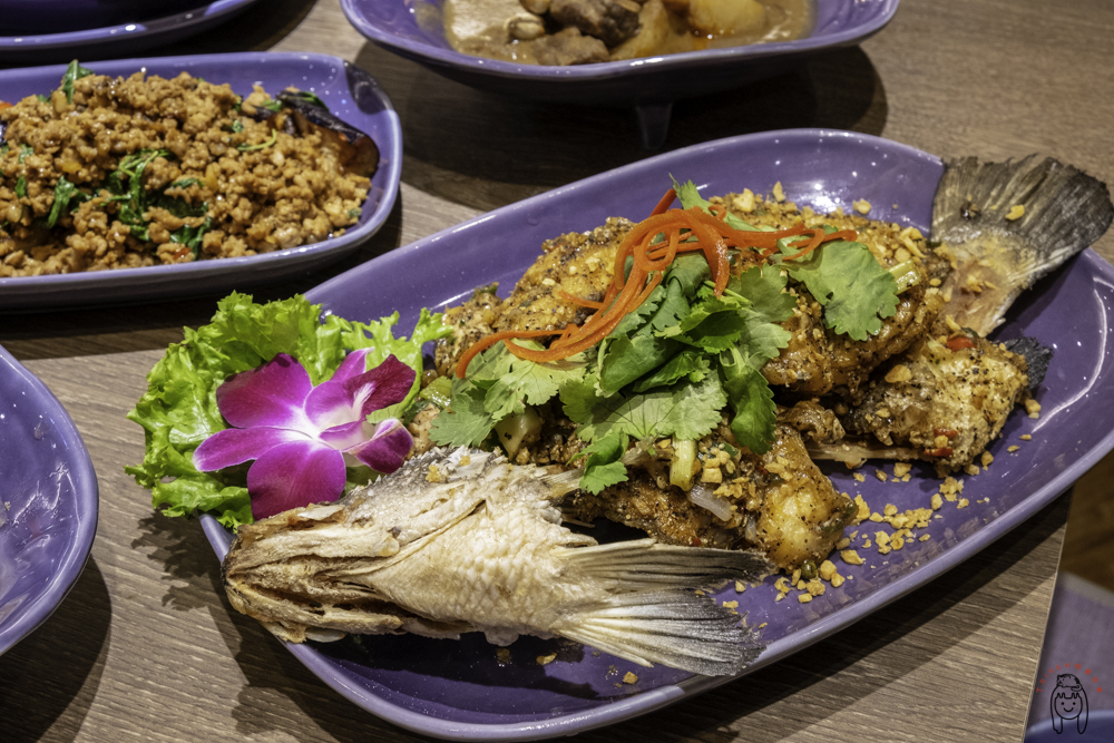 台南三井美食｜NARA Thai Cuisine，聚餐餐廳首選！米其林推薦道地泰式料理，台南首家不吃可惜！