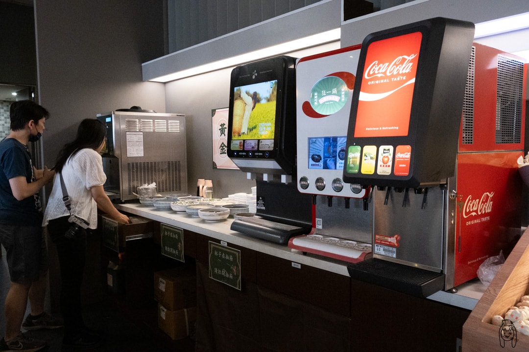 20251002-38s8h 20251002-38s8h