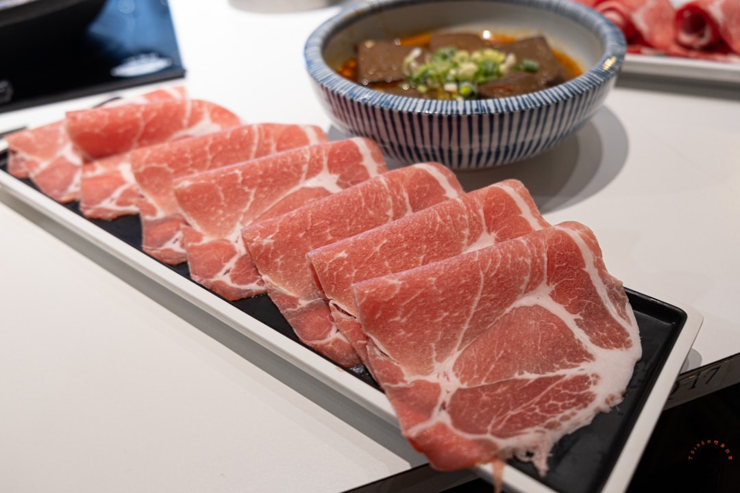 20251002-5f7n3 20251002-5f7n3