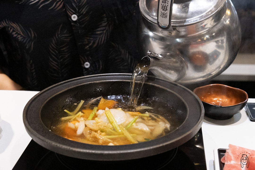 20251002-6c5y7 20251002-6c5y7