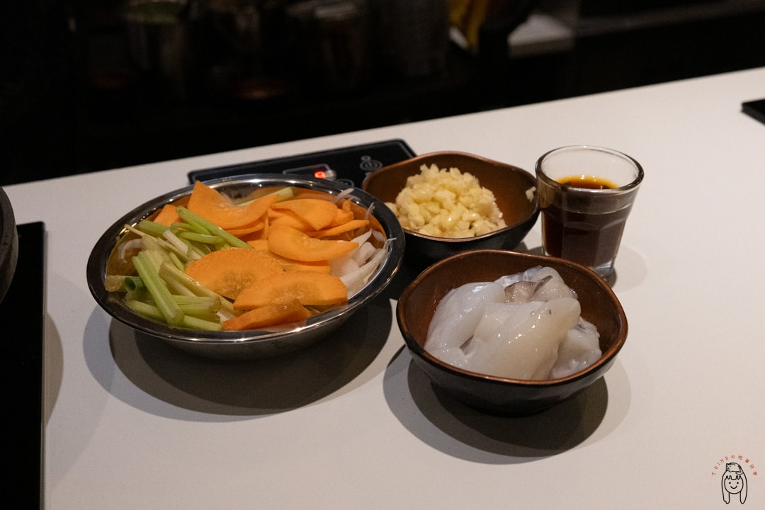 20251002-e7qa6 20251002-e7qa6