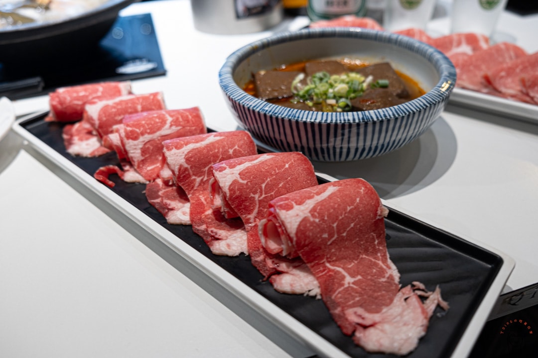 20251002-eznut 20251002-eznut